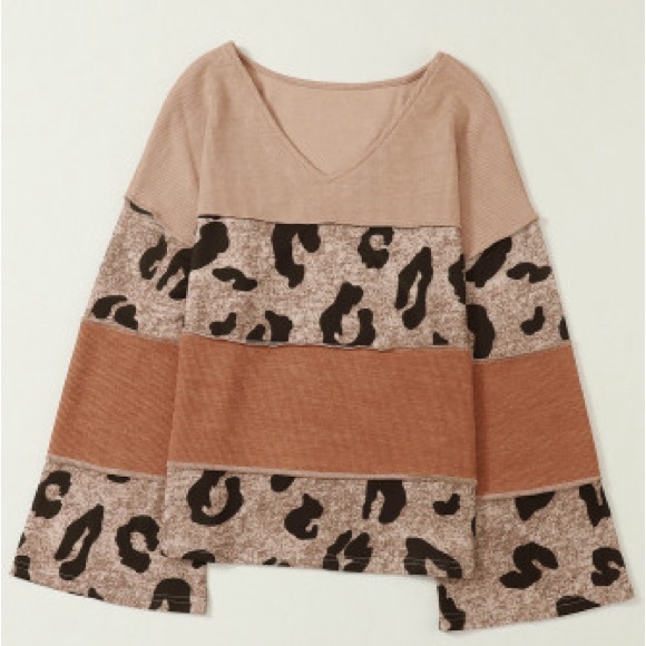 Break It Up Pullover - Picture 6 of 13